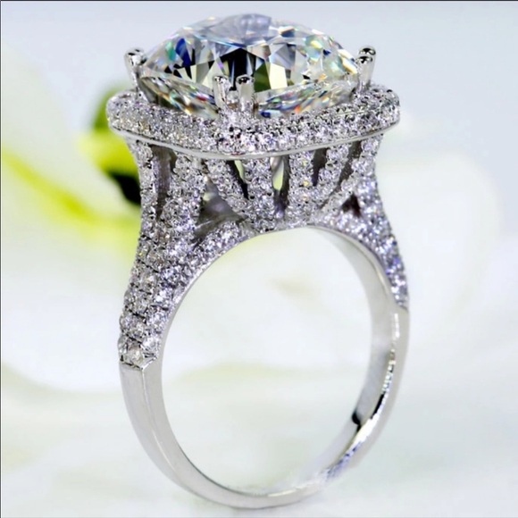 NEW Silver Cushion Diamond Dome Engagement Ring - Picture 6 of 6
